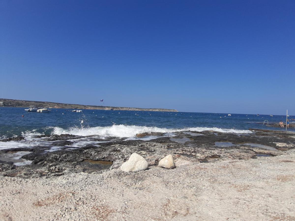 Namaste :) Enjoy Every Moment Mellieħa Esterno foto
